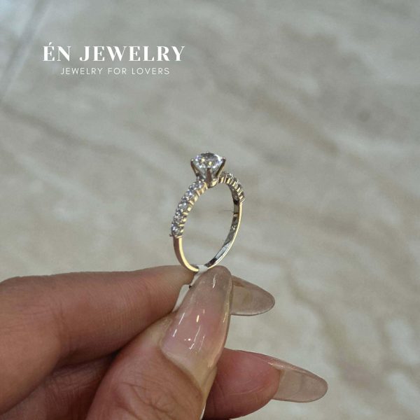 21794aea74163d401604c4d78ad67b7c