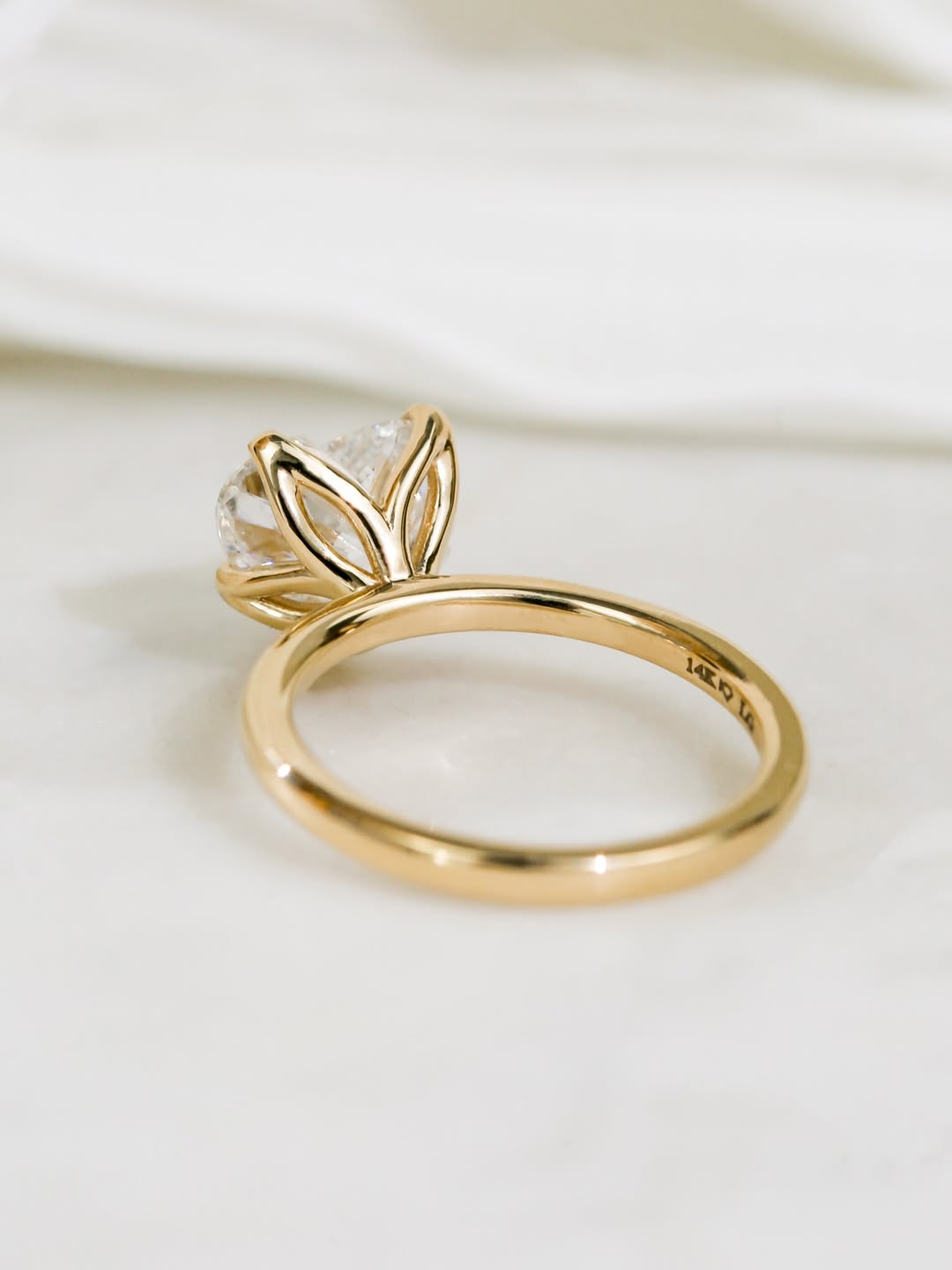 Happy New Year! 🎉💖May this year be filled with love, sparkle, and moments that make your heart (2)