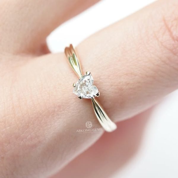 Heart Diamond Ring 💎แหวนเพชรหัวใจดีไซน์เรียบหรู ใส่ได้ทุกวันเพชรทรง Heart Shape เปล่งประกายหวาน