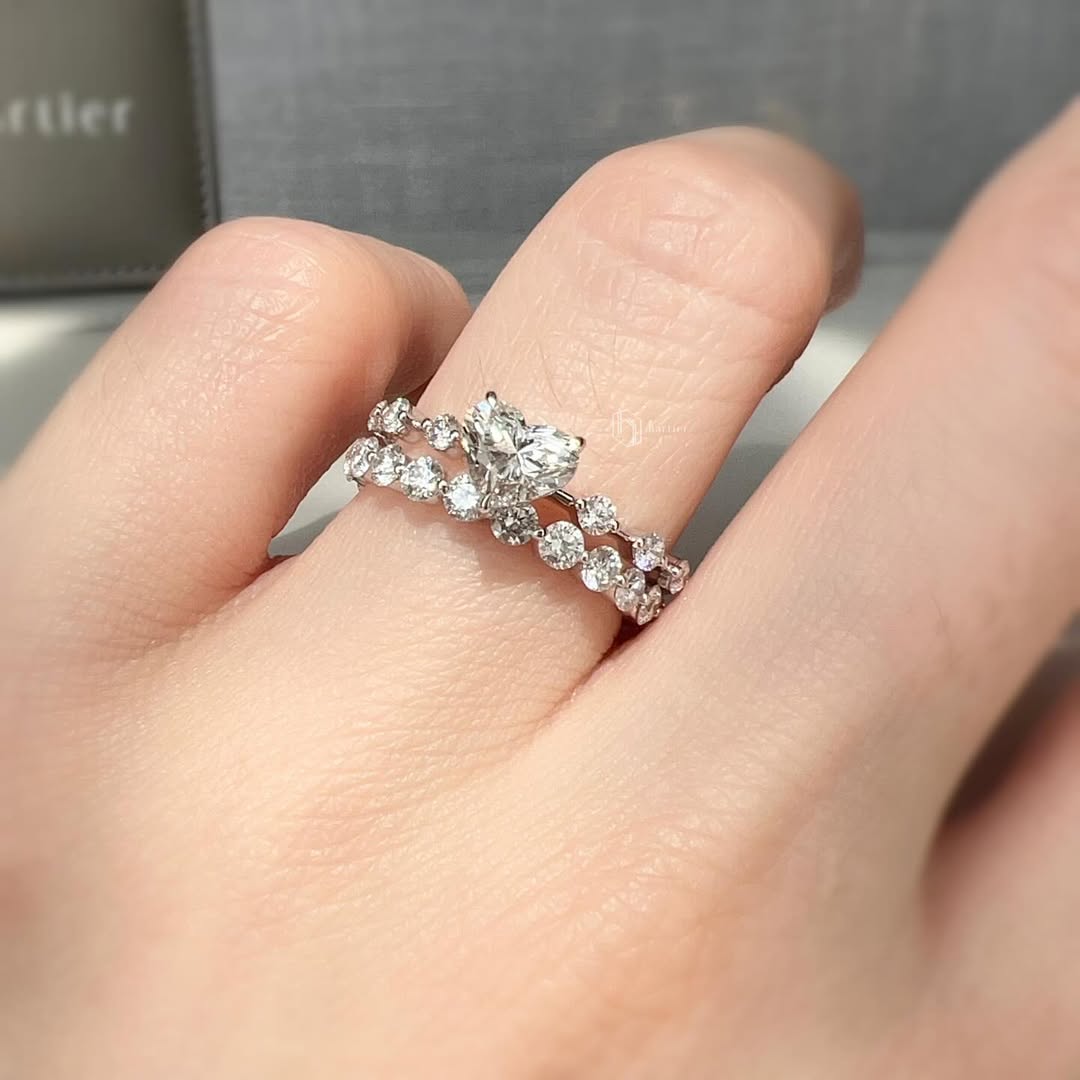 Heart Distance Diamond Solitaire Ring ••🤍••แหวนเพชรชูทรงตัวเรือนที่วางเพชรห่างนิดๆกำลังดี ใส่น่ (4)